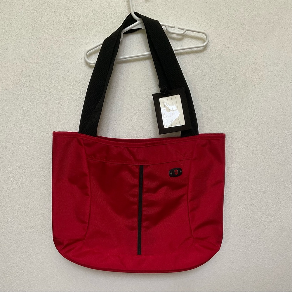 Victorinox Werks Traveler 6.0 Red Nylon Tote Bag Organization Luggage Tag Plane